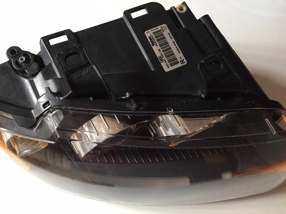 Optica farol Bi xenon USA audi S4 A4 B6 lado direito