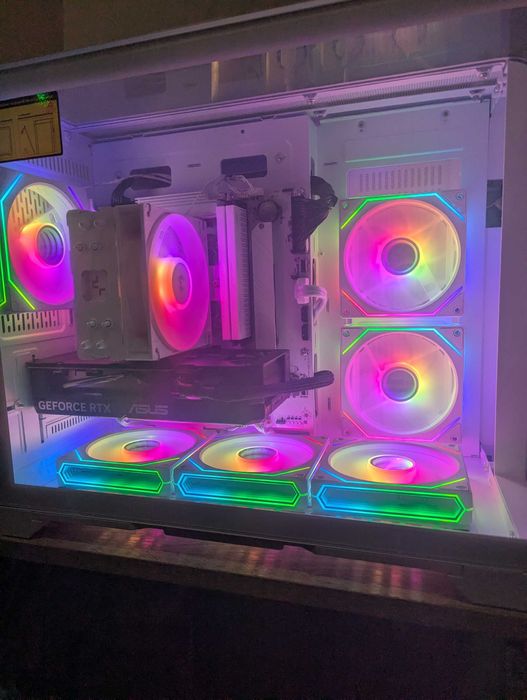 Сніжний ПК! Ryzen 5 7500F \ RTX5060 \ 32GB DDR5 \ 1TB NVME \ Wi-Fi6E