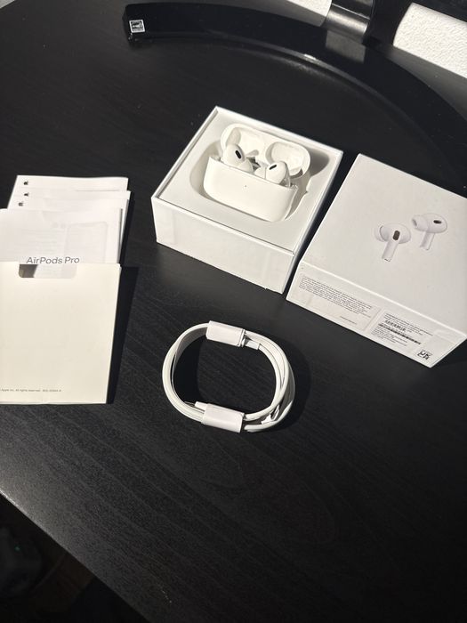 AirPods Pro 3 está em exelente  estado e com caixa