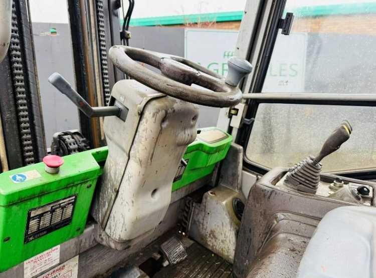 Вилочний погрузчик навантажувач CESAR DRAGO 3 тони, 4,5 м