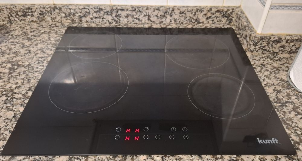 Placa vitrocerâmica Kunft modelo KVH3935