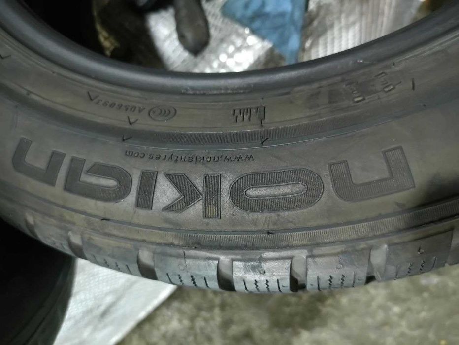 *Шини Nokian 215/60R17. 4шт. Зима 2023р (0211)