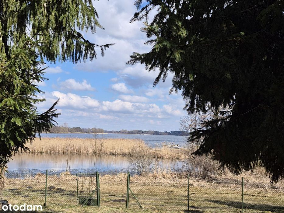 Dom Nad Jeziorem - Pomost Na Wprost Działki. Pierwsza Linia Brzegowa.