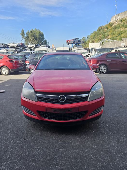 Opel Astra H GTC 1.4i de 2007 para peças