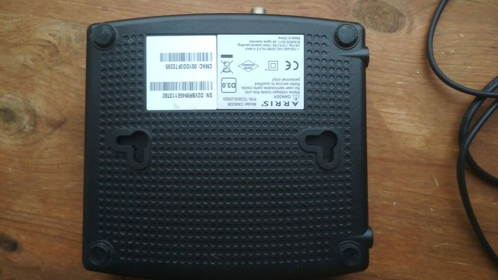 Продам модем Arris CM820.