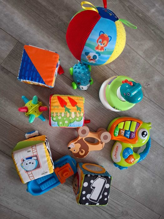 Zestaw zabawek do 1 roku