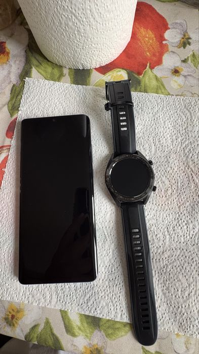 Huawei p30 pro 128gc Cristal + huawei watch GT sport