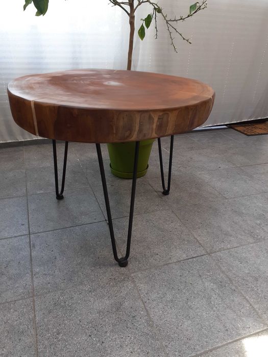 Stół kawowy okrągły plaster drewna 70x55 metalowe nogi