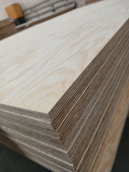 Sklejka WD sosnowa format 60 × 40 cm grubości 4; 6,5; 9; 12; 15; 18mm