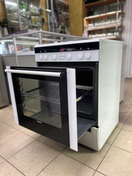 Окремостояча ПЛИТА Siemens HL454240 з Німечинни Б\В