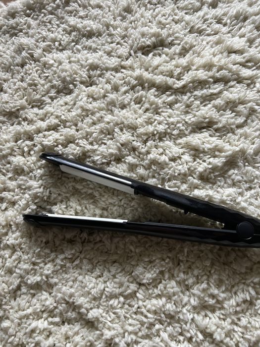 Выпрямитель (утюжок) для волос Phillips