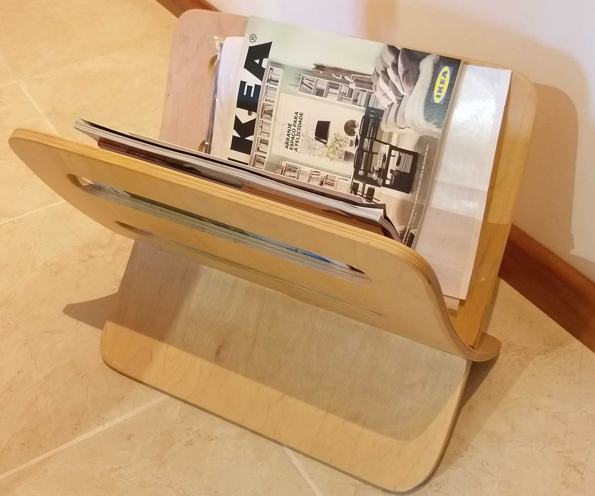 Porta Livro - Porta Revistas de chão em madeira