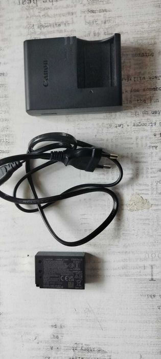 Aparat bezlusterkowy Canon EOS R50