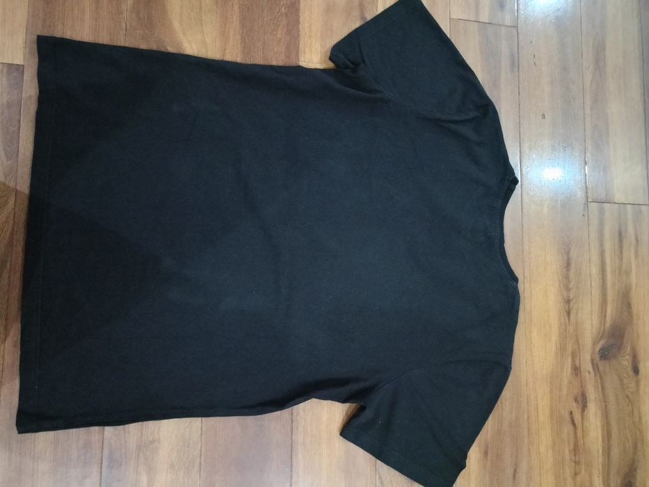 T-shirt czarny z krótkim rękawem, rozm. 170/176