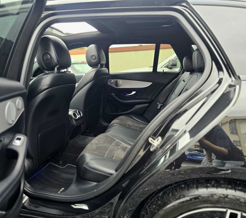 MERCEDES-BENZ C300e AMG PLUG-IN W205 306CV (9G-TRONIC) FULL EXTRAS