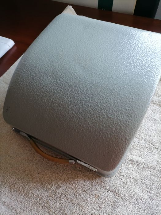 Máquina de escrever Hermes portátil