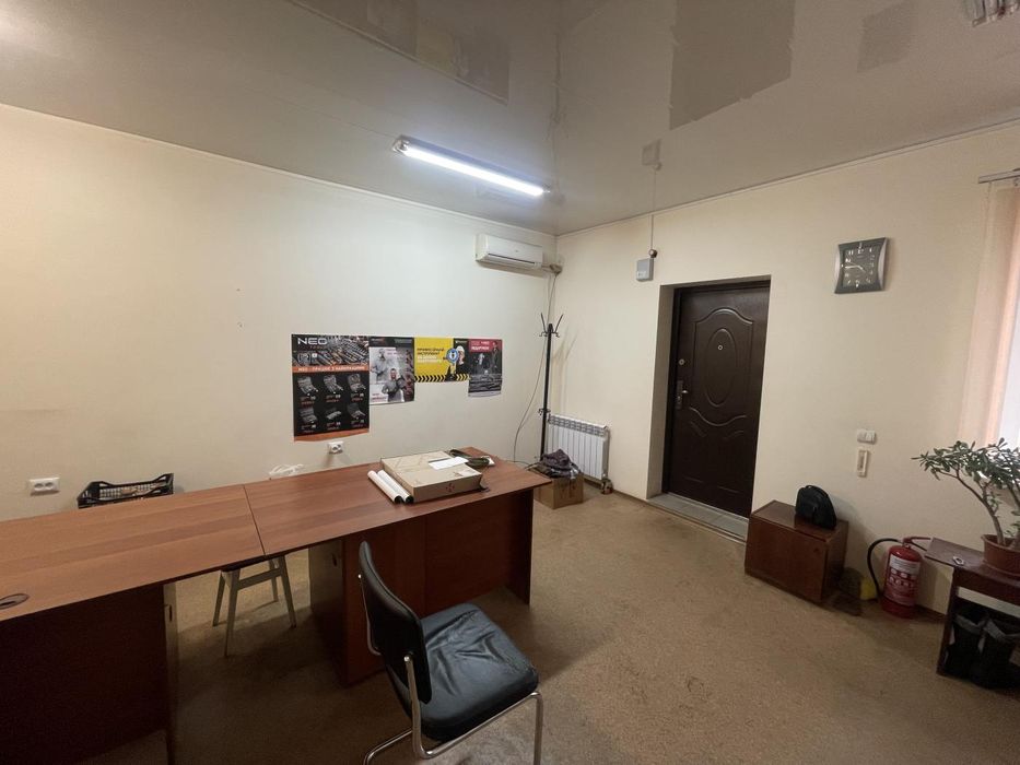 Багатофункціональний комплекс 1094 м² у Шевченківському районі