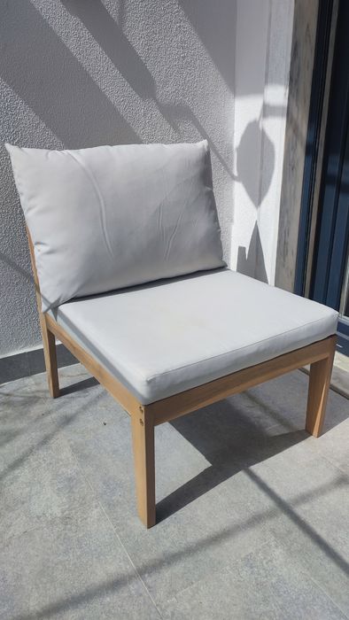 Sofá modular de jardim em acácia