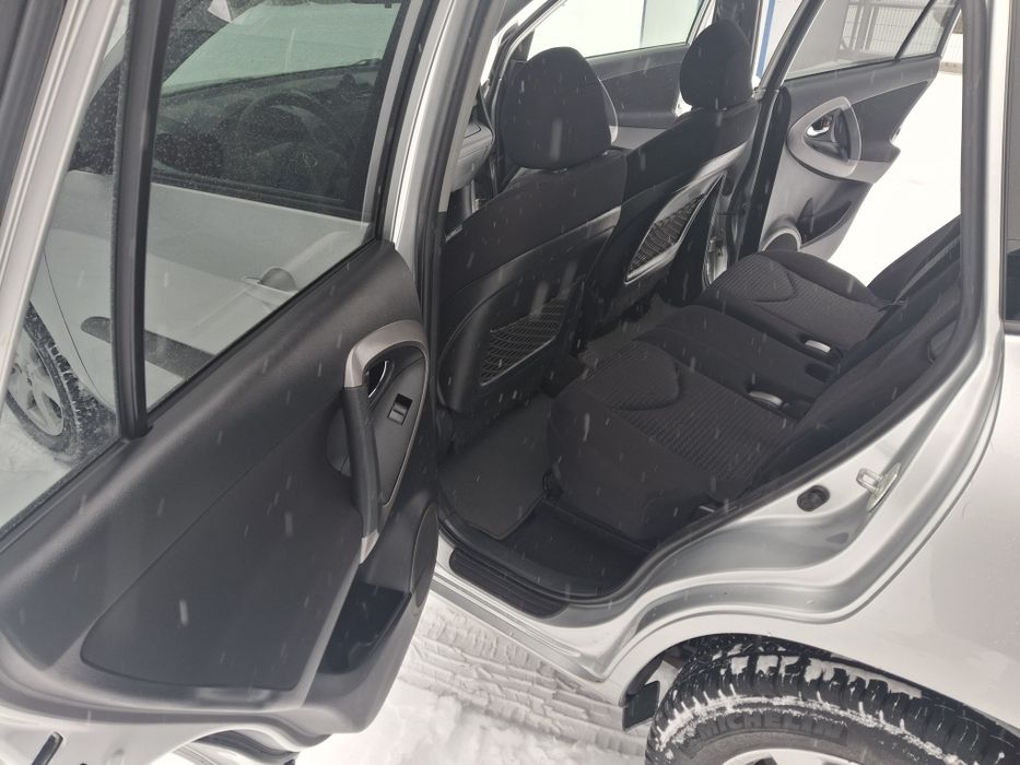 Toyota Rav4 2.2 дизель