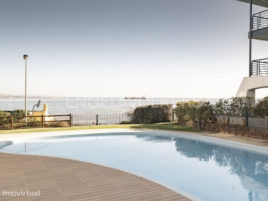 Elegante T2 com Vista Mar