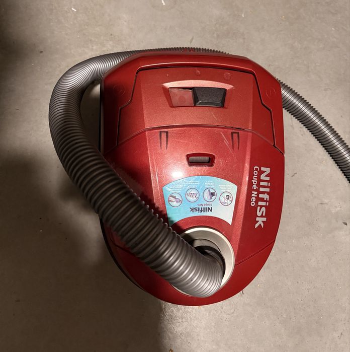 Aspirador Nilfisk Coupé Neo