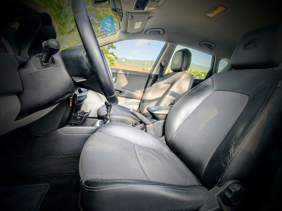 Kia Ceed 1.4 Bom Estado