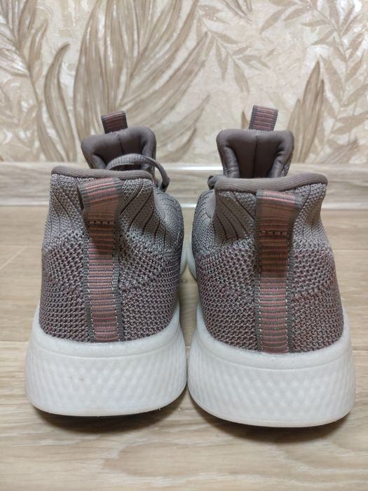 кросівки  Fila оригінальні