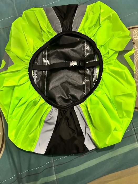 Capa Impermeável para Mochila com Faixa Reflexiva – Novo