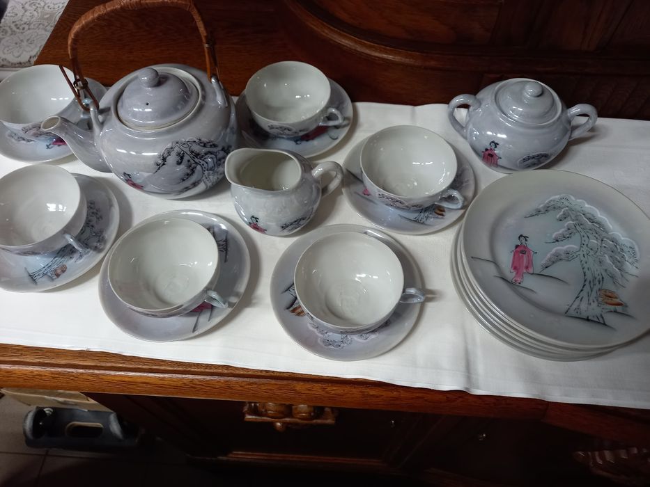 Serwis kawowy porcelana