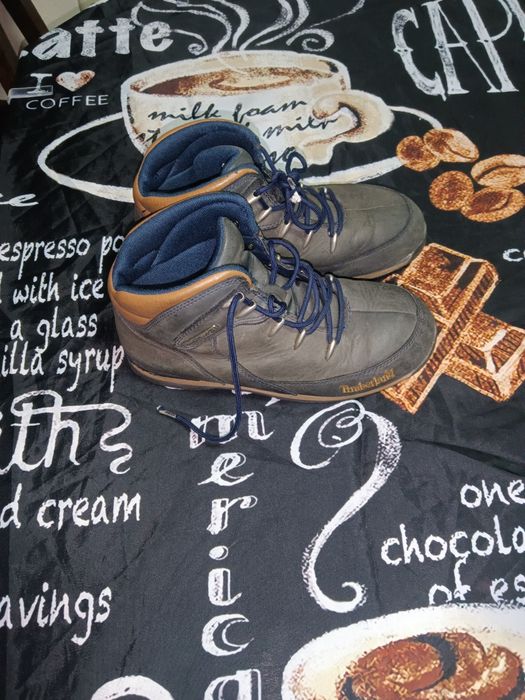 Botas Timberland, 37
Com marcas de uso tais como ligeiras esfoladelas