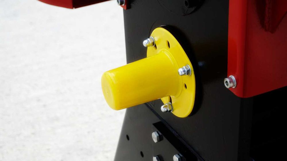 Rębak do ciągnika Remet R80