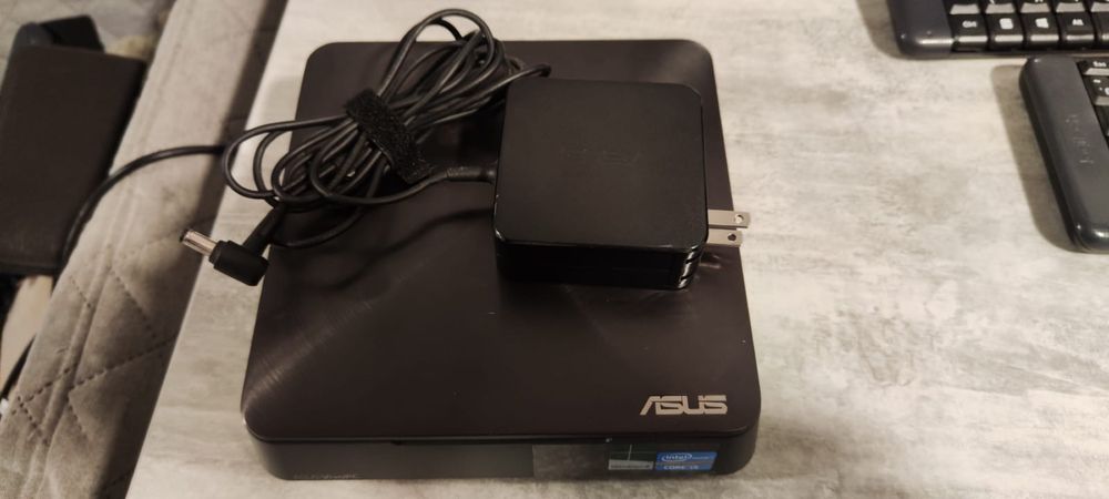 Міні ПК ASUS VM-60 intel i5-3337u