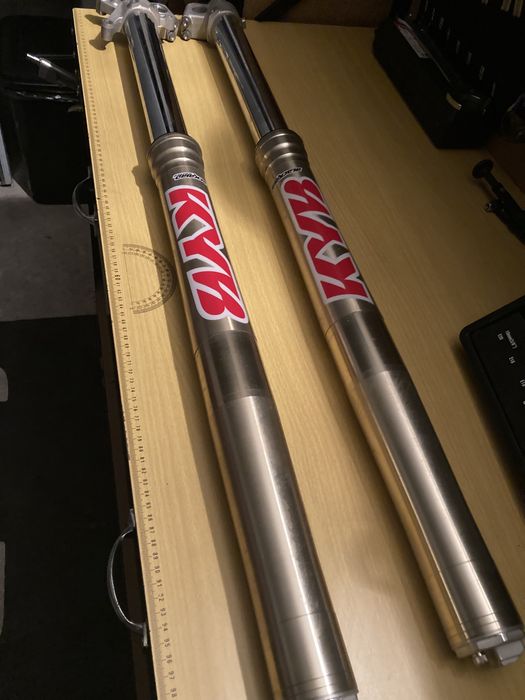 Suspensões Kayaba de Motocross