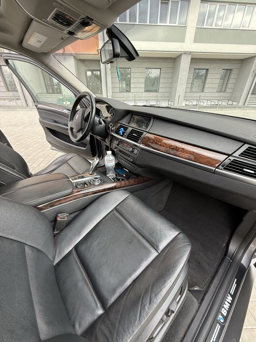 2011 BMW X5 E70 3.0