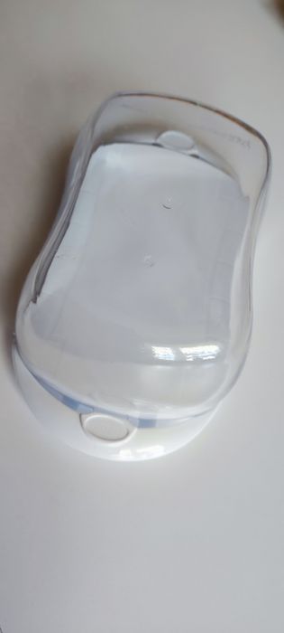 Маслянка кухонна, пластикова,,легенька.