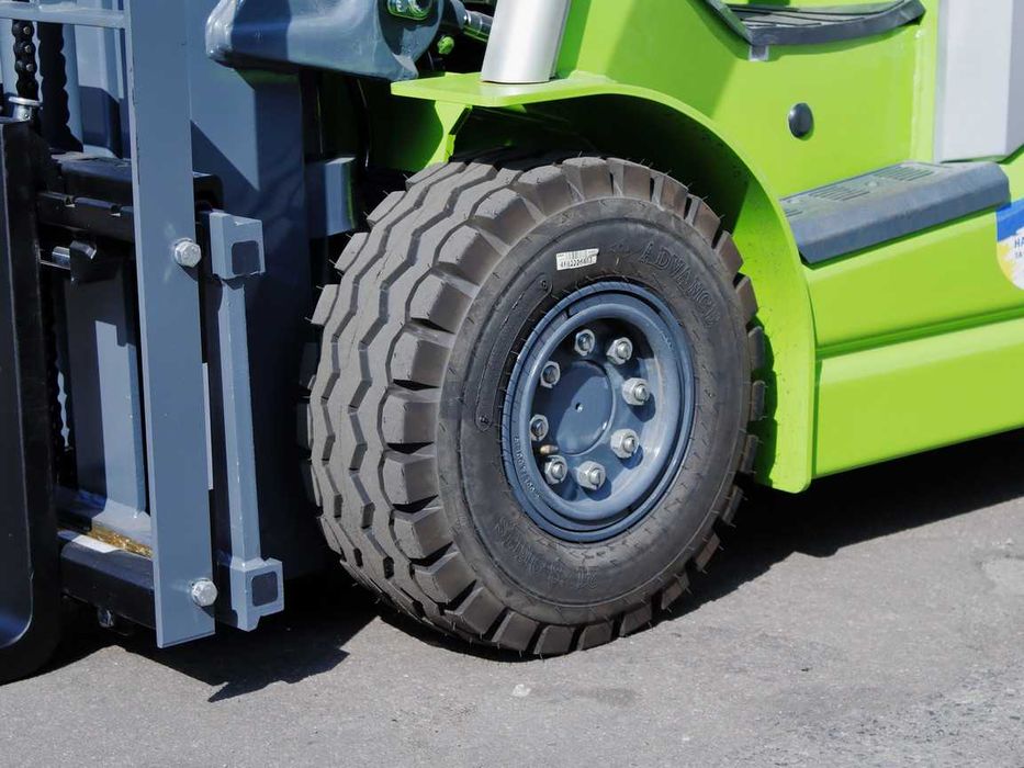 Новий електронавантажувач JAC CPD15 (1,5т/4,8м) з літієвою АКБ 230Ah