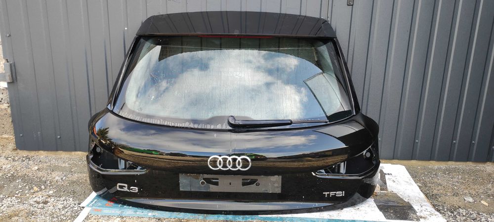 Klapa bagażnika Audi Q3 12-18r
