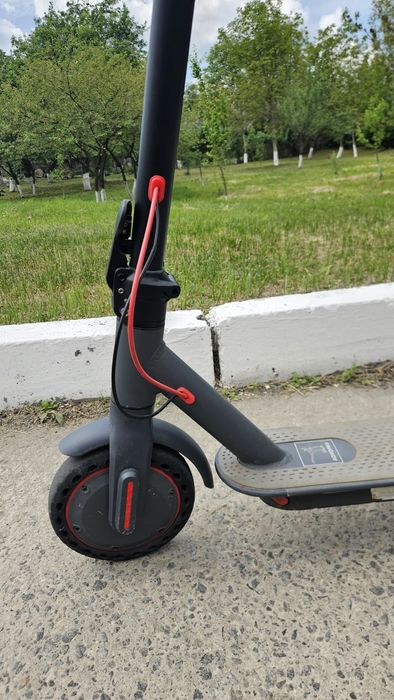 Електросамокат AovoPro ES80