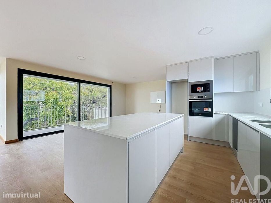 Apartamento T2 em Funchal (Santa Maria Maior) de 130,00 m2