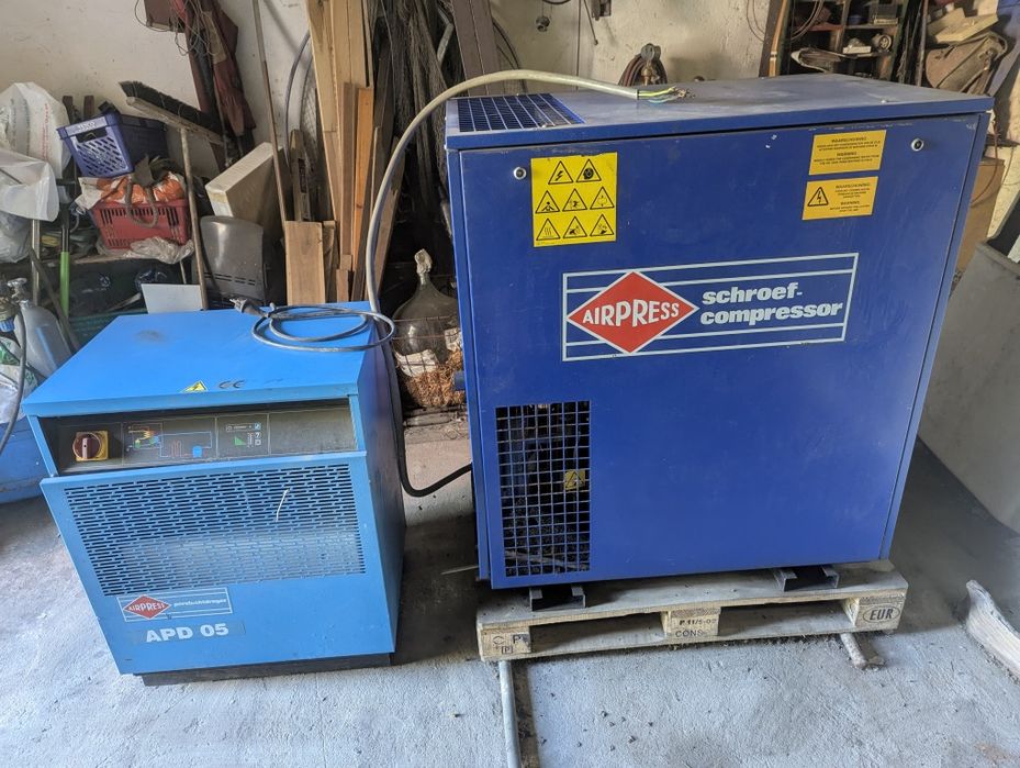 AIRPRESS 10Bar 30kW Kompresor model: 725695 RLE30 przebieg: 11194h