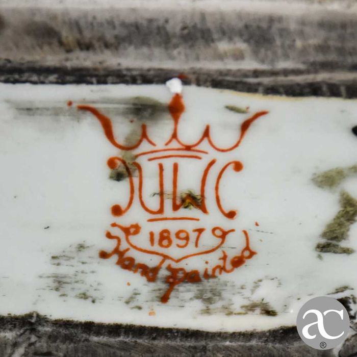 Cantil em porcelana da China, Família Rosa