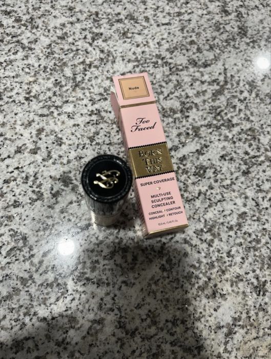 Concealer Too faced