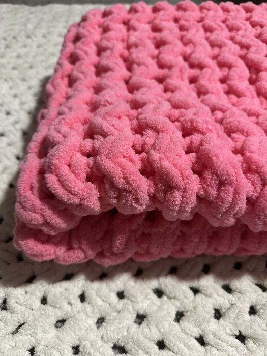 Плед із пряжі Алізе Пуффі Плюшевий плед на виписку або в коляску