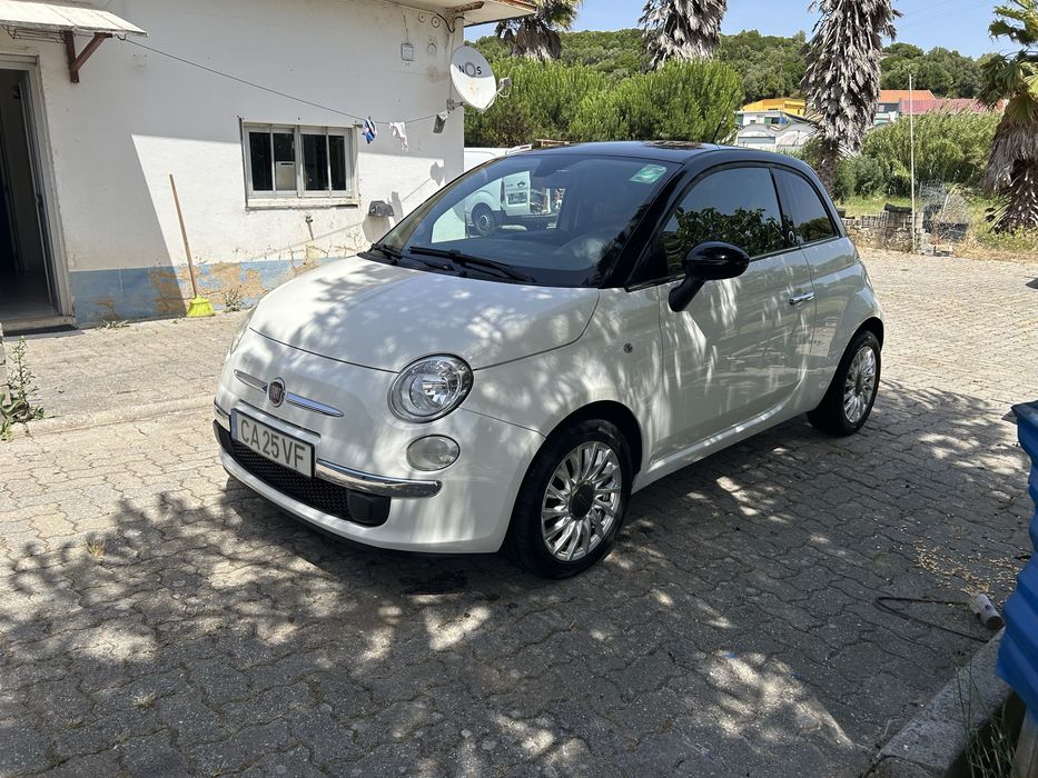FIAT 500  Ano 2010 com 136 mil kms