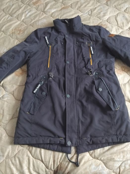 Продам чоловічу  куртку парку