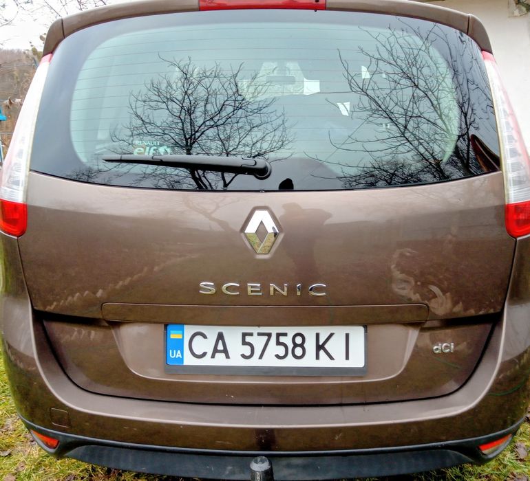 Рено гранд сценік 3 1.9dci сімейний автомобіль