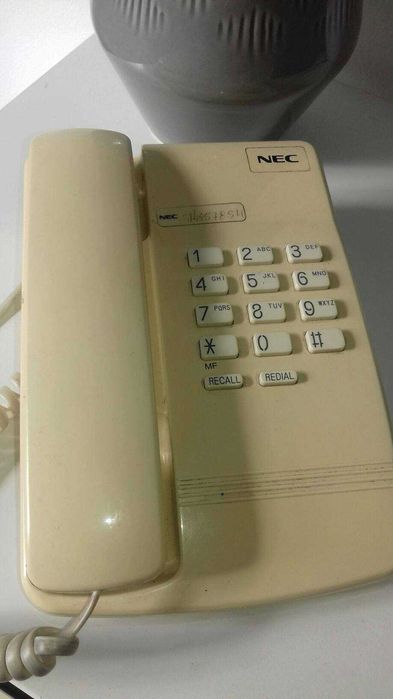 Telefone de teclas, sistema fixo443745684622551040