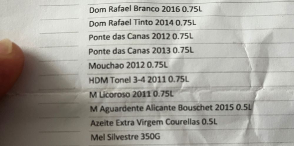 Caixa de madeira vinhos