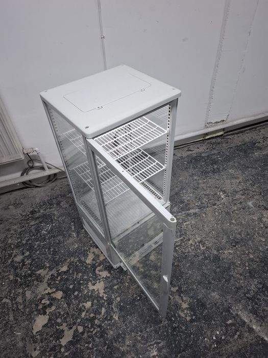 Настільна кондитерська вітрина