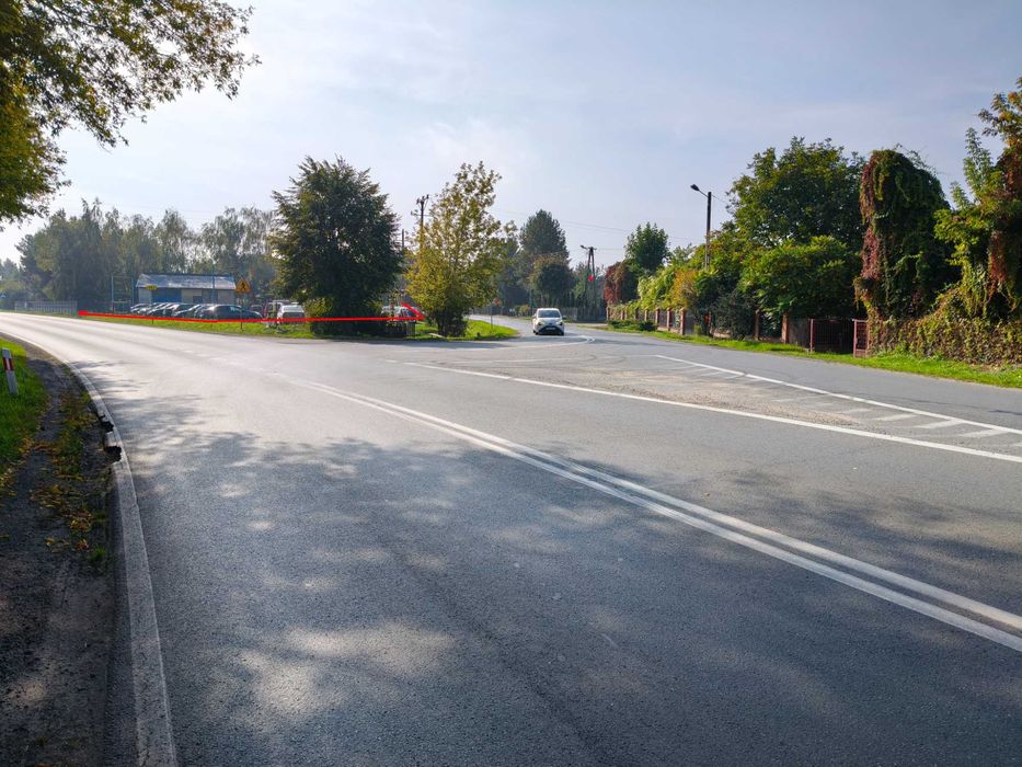 Wydzierżawię teren/plac pod działalność przy drodze wojewódzkiej 482 pod Sieradzem, znakomita ekspozycja w rozwidleniu dróg , przeznaczenie pod usługi - Widok 2